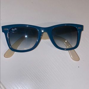 Ray Ban wayfarer sunglasses